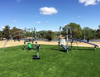 Grass Carpet Hutchinson, Kansas Playground, Parks
