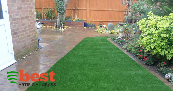 Know what every homeowner must consider when choosing the best artificial grass in Dallas. Read more from this blog.